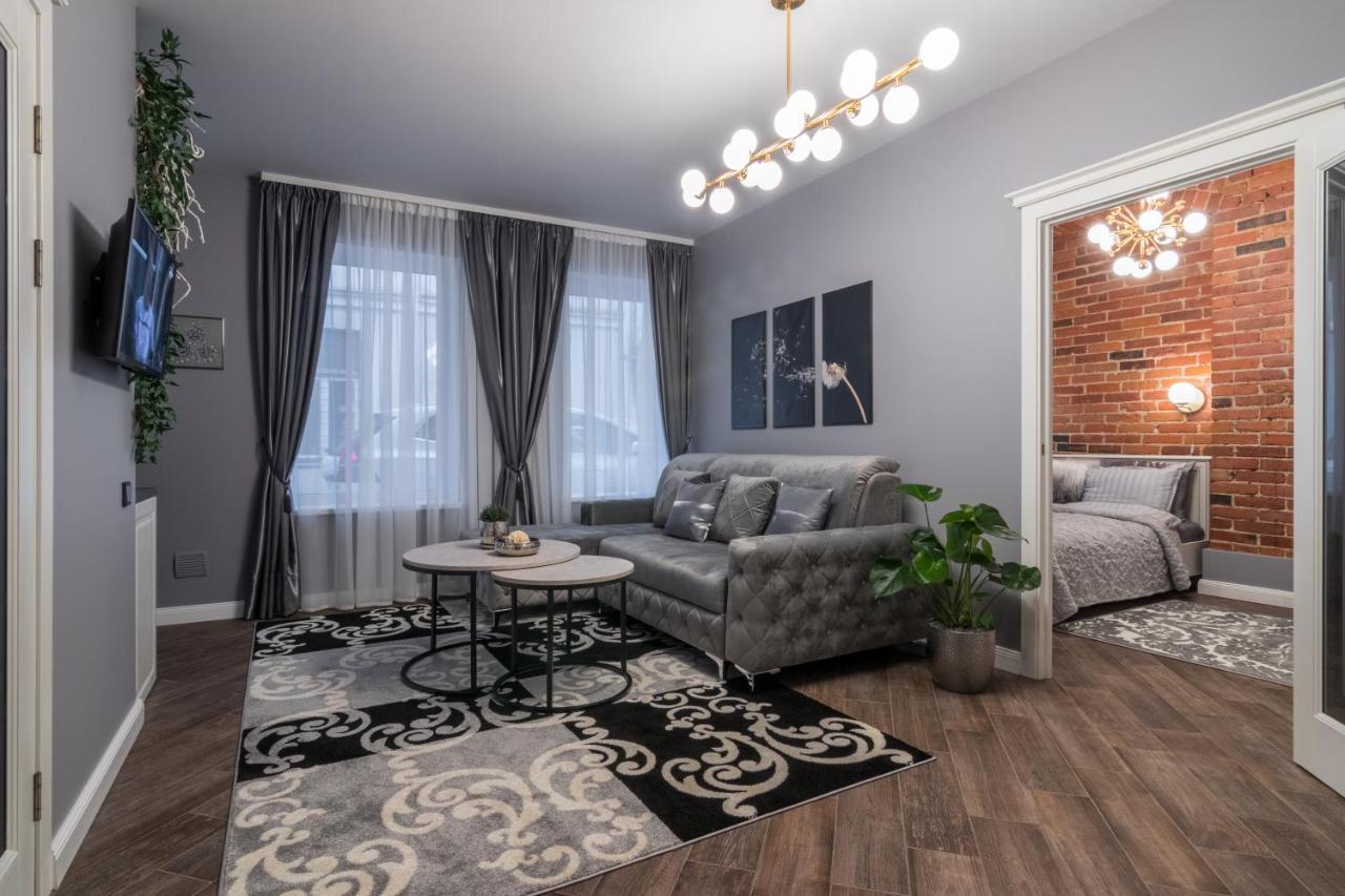 Dandelion Apartment In The Heart Of Kaunas Esterno foto